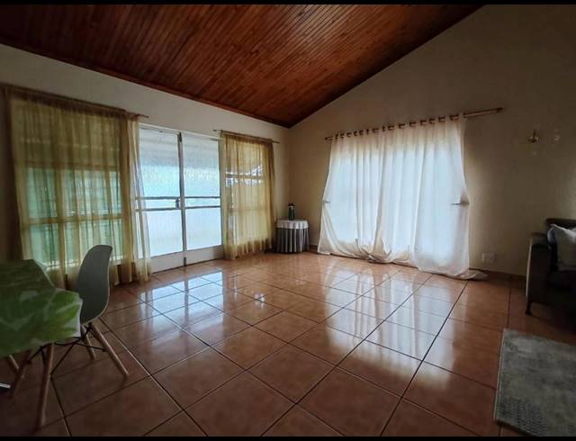 3 BEDROOM HOUSE FOR SALE IN PRETORIA GARDENS